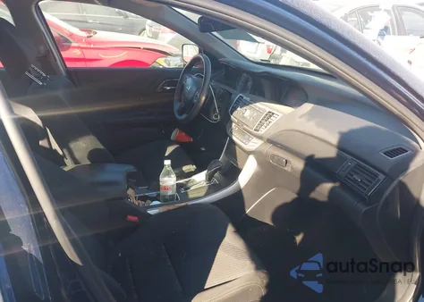 2015 Honda Accord Sport z USA, uszkodzony, nr VIN 1HGCR2F58FA094277